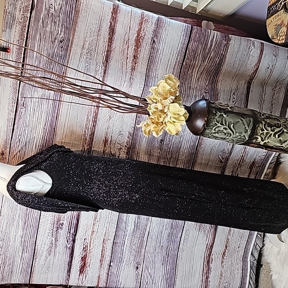 VINTAGE NIGHT WAY BLACK GLITTER SLEEVELESS DRAPED NECK LONG EVENING DRESS - Picture 5 of 13